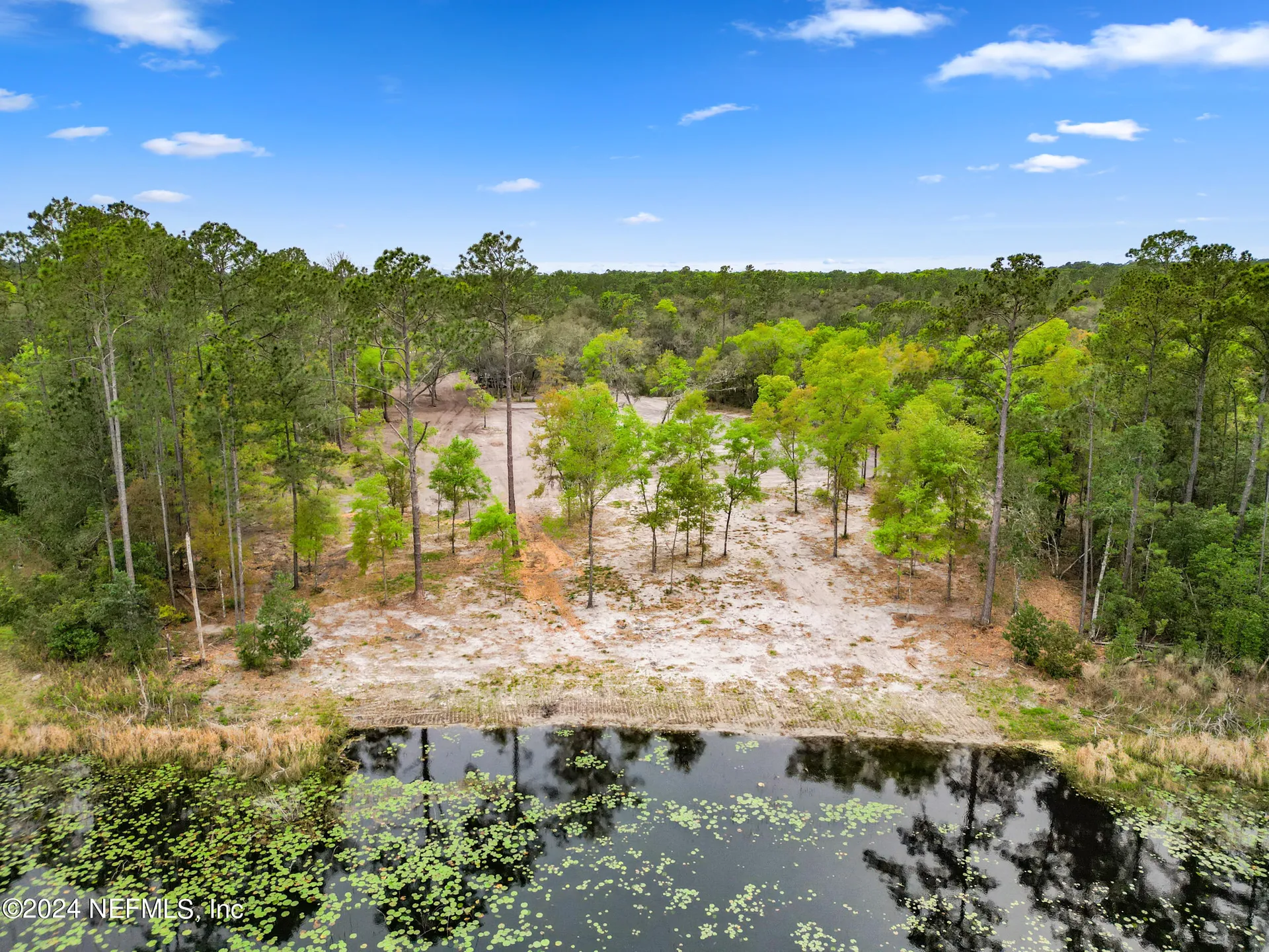 140 Junior Lake Trail Interlachen FL 32148