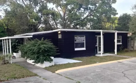 1621 Rogero Road Jacksonville FL 32211