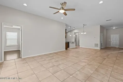 270 Parkwood Circle St. Augustine FL 32086