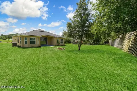 270 Parkwood Circle St. Augustine FL 32086