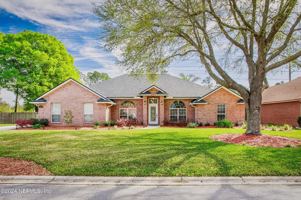 10184 Glennfield Court Jacksonville FL 32221