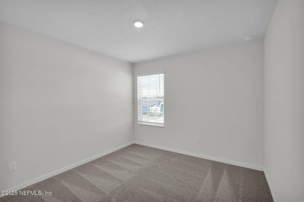 6877 Myrtle Oak Road Jacksonville FL 32219