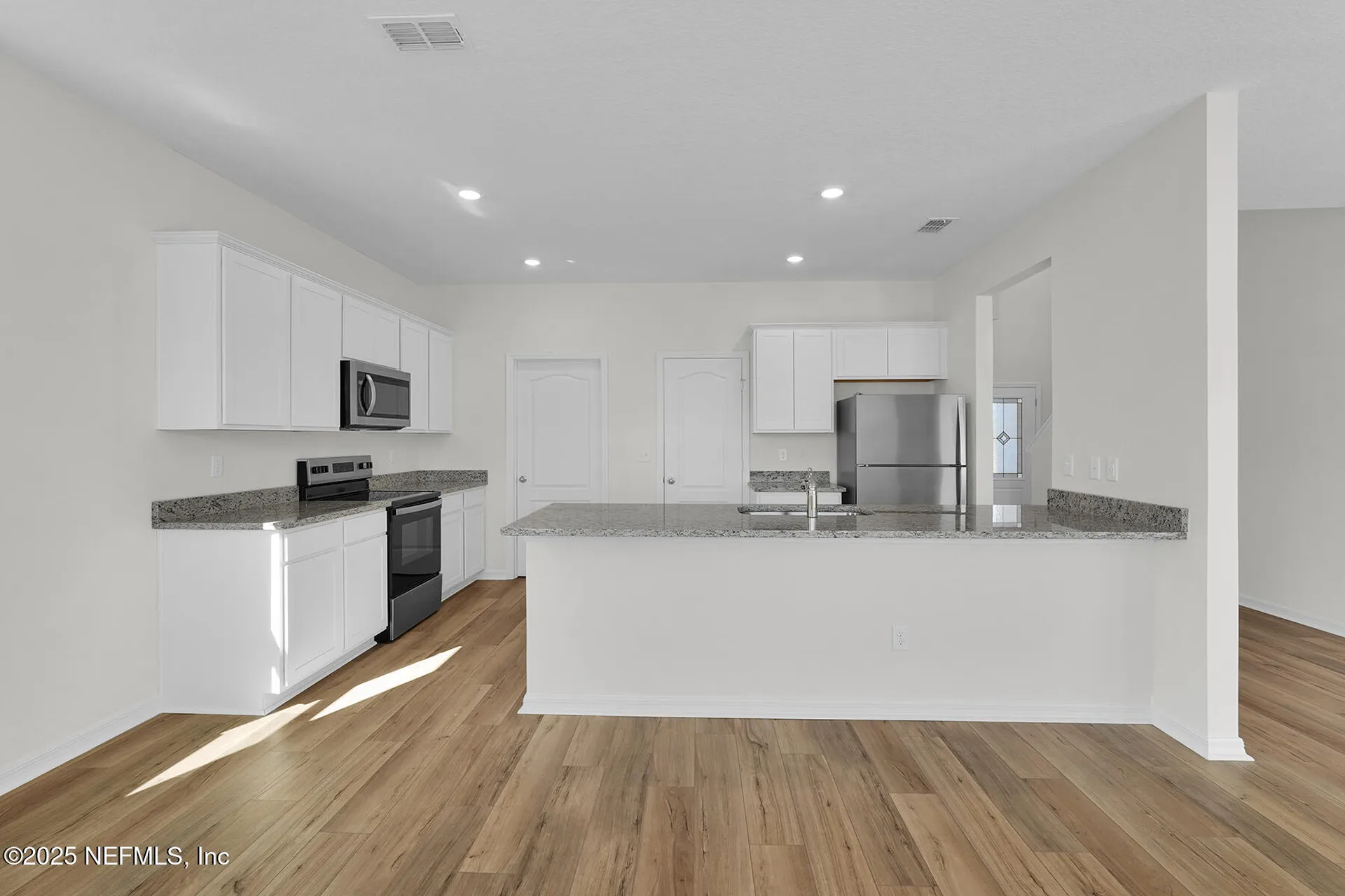 6877 Myrtle Oak Road Jacksonville FL 32219