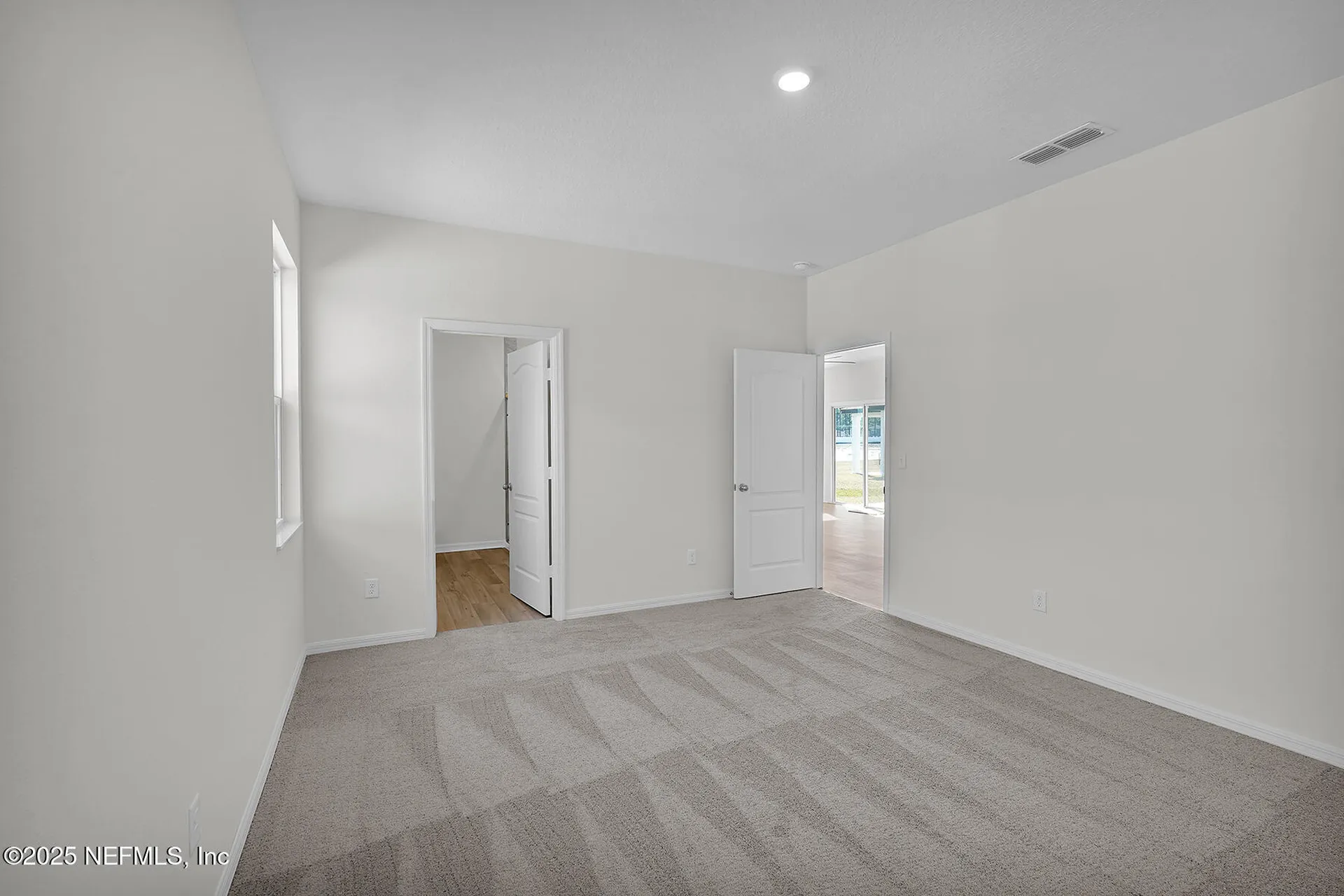 6877 Myrtle Oak Road Jacksonville FL 32219