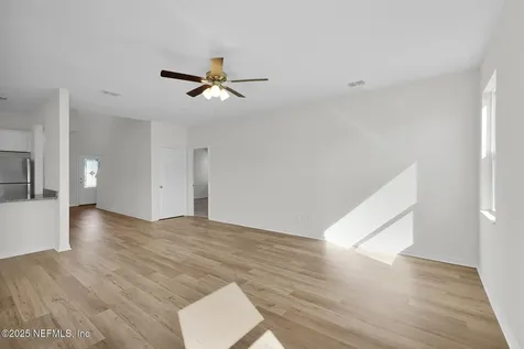 6877 Myrtle Oak Road Jacksonville FL 32219