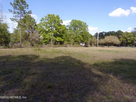 20208 N Us Highway 301 Lawtey FL 32058