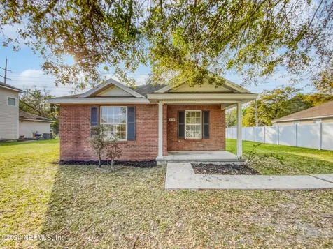 3656 Wood Creek Lane Jacksonville FL 32206