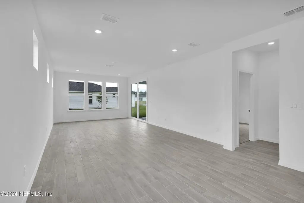 565 Continuum Loop Yulee FL 32097