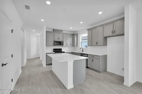 565 Continuum Loop Yulee FL 32097