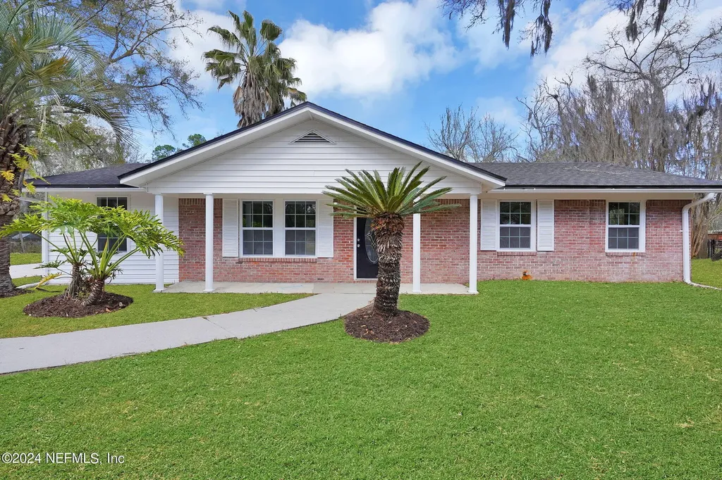 6069 Adams Road Macclenny FL 32063