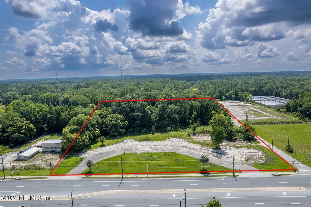 1900 N Temple Avenue Starke FL 32091