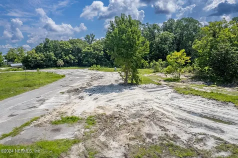 1900 N Temple Avenue Starke FL 32091