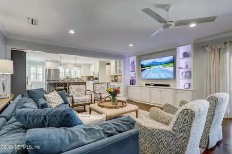 4261 Morena Lane Jacksonville FL 32207