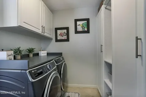 4261 Morena Lane Jacksonville FL 32207