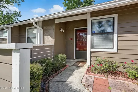 8349 Derbyshire Place Jacksonville FL 32244