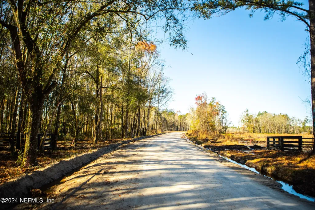 Lot 10 NW Josephine Street Lake City FL 32055