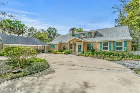 5865 Atlantic Boulevard Jacksonville FL 32207