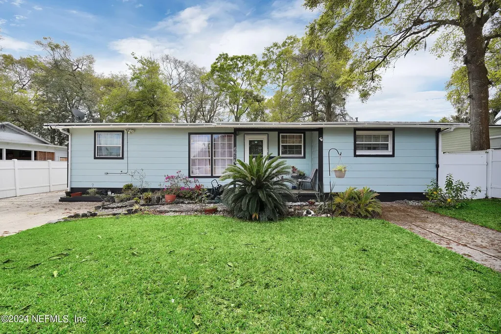 6614 Brandemere Road S Jacksonville FL 32211
