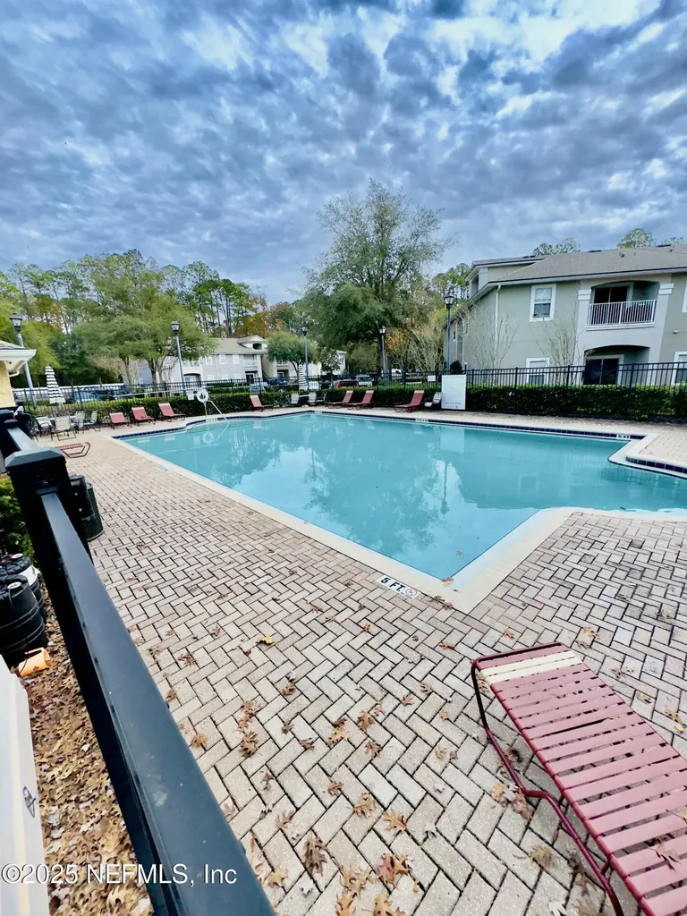 6057 E Maggies Circle E Jacksonville FL 32244