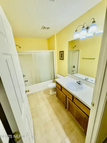 6057 E Maggies Circle E Jacksonville FL 32244