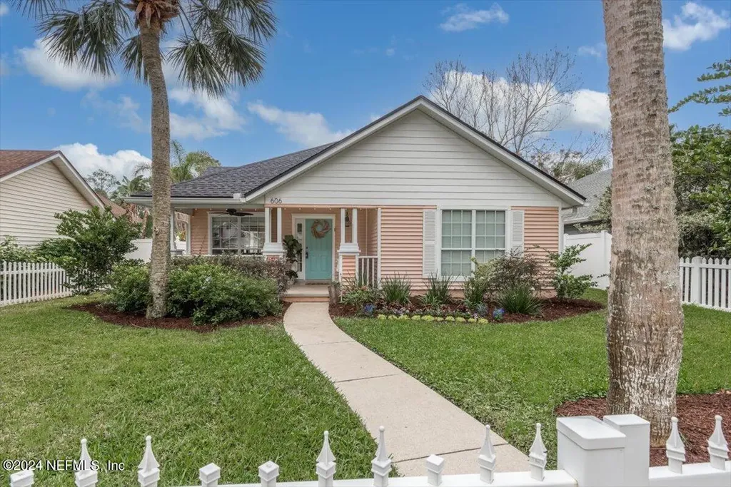 606 Paradise Court Atlantic Beach FL 32233
