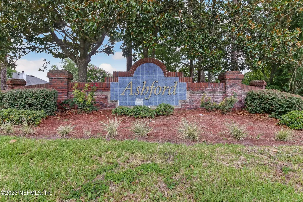 9867 Oxford Station Drive Jacksonville FL 32221