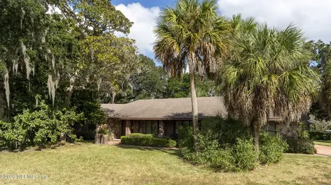 213 Woodland Avenue St. Augustine FL 32080