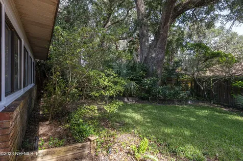 213 Woodland Avenue St. Augustine FL 32080