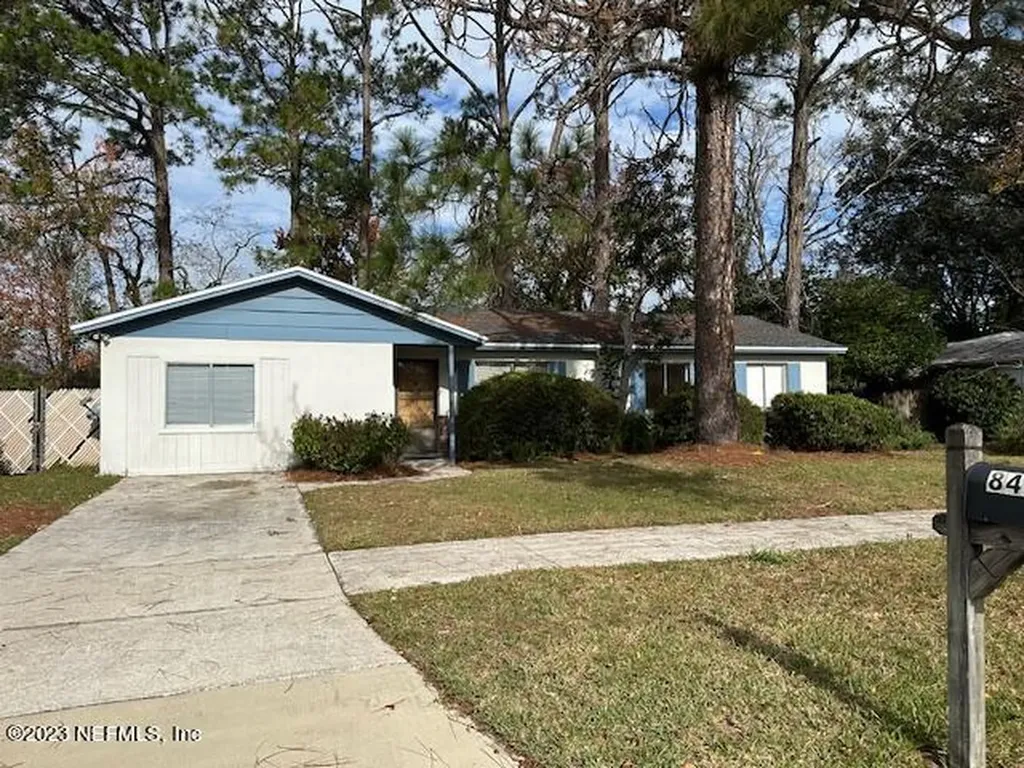 8455 Frost Street N Jacksonville FL 32221