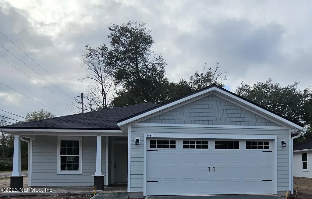 7084 Loves Drive Jacksonville FL 32222