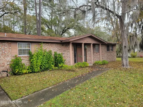 8413 Rock Knoll Drive Jacksonville FL 32221