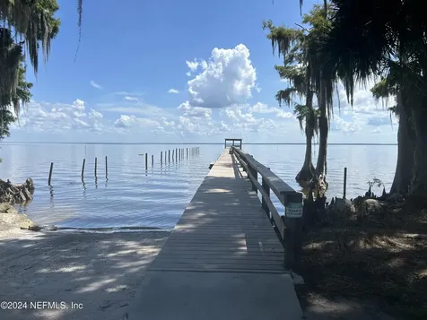 215 Northeast Boulevard Georgetown FL 32139