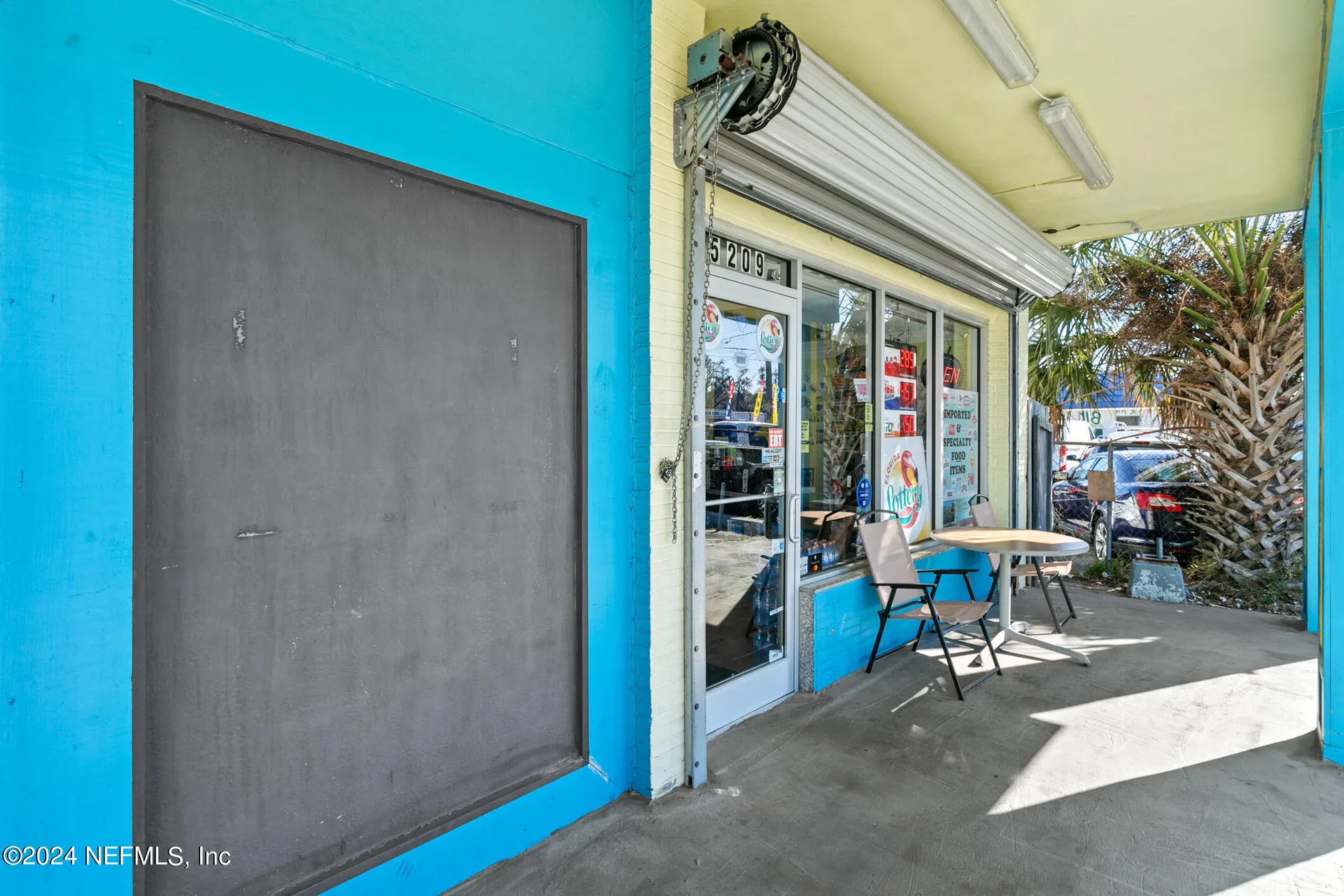 5209 Beach Boulevard Jacksonville FL 32207