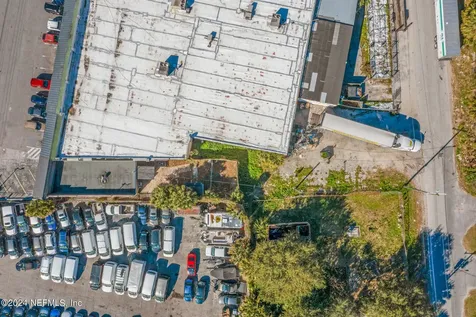 5209 Beach Boulevard Jacksonville FL 32207
