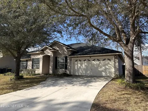 9235 Whisper Glen Drive Jacksonville FL 32222