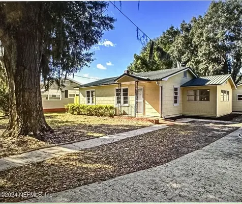 1622 Husson Avenue Palatka FL 32177