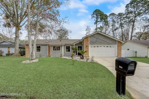 8251 Pepperwood Drive Jacksonville FL 32244
