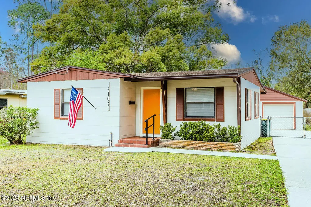 4102 Eve Drive E Jacksonville FL 32246