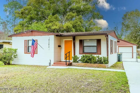 4102 Eve Drive E Jacksonville FL 32246