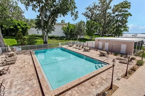 6000 San Jose Boulevard Jacksonville FL 32217