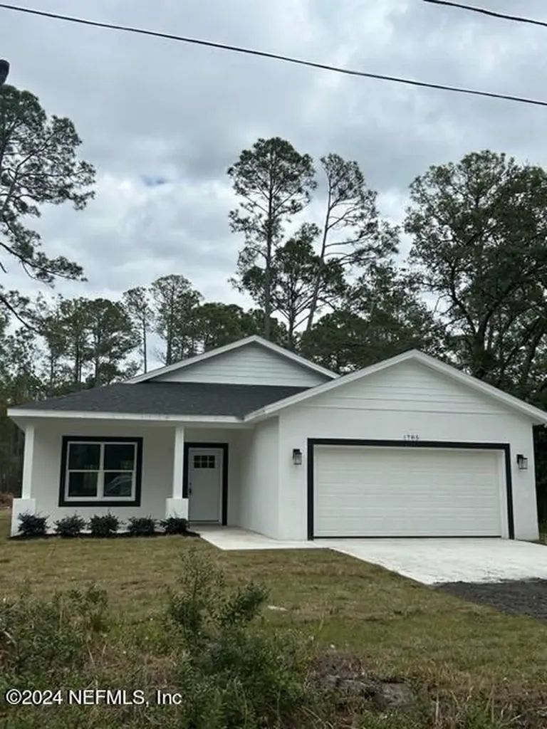 1785 East Parkway Deland FL 32724