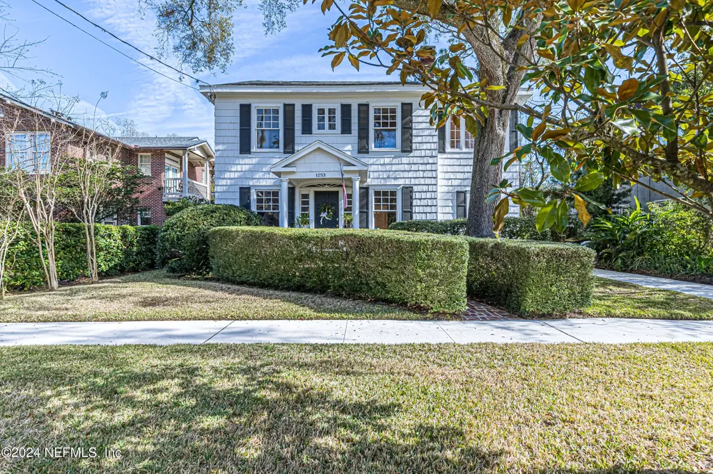 1253 Edgewood Avenue S Jacksonville FL 32205