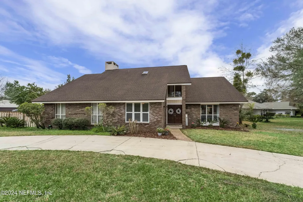 8017 Woodgrove Road Jacksonville FL 32256