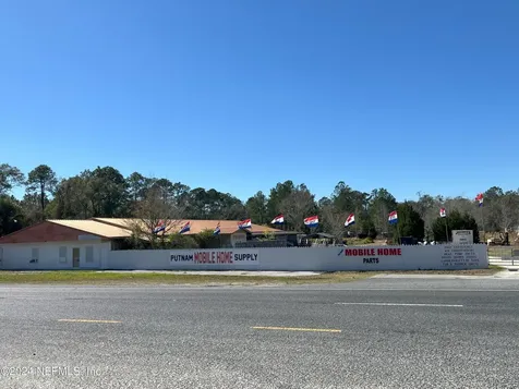 481 Highway 17 Palatka FL 32177