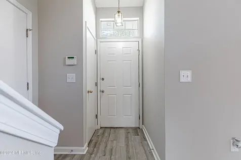 3649 Caroline Vale Boulevard Jacksonville FL 32277