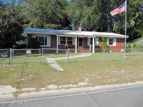 742 NW Ridgewood Avenue Lake City FL 32055