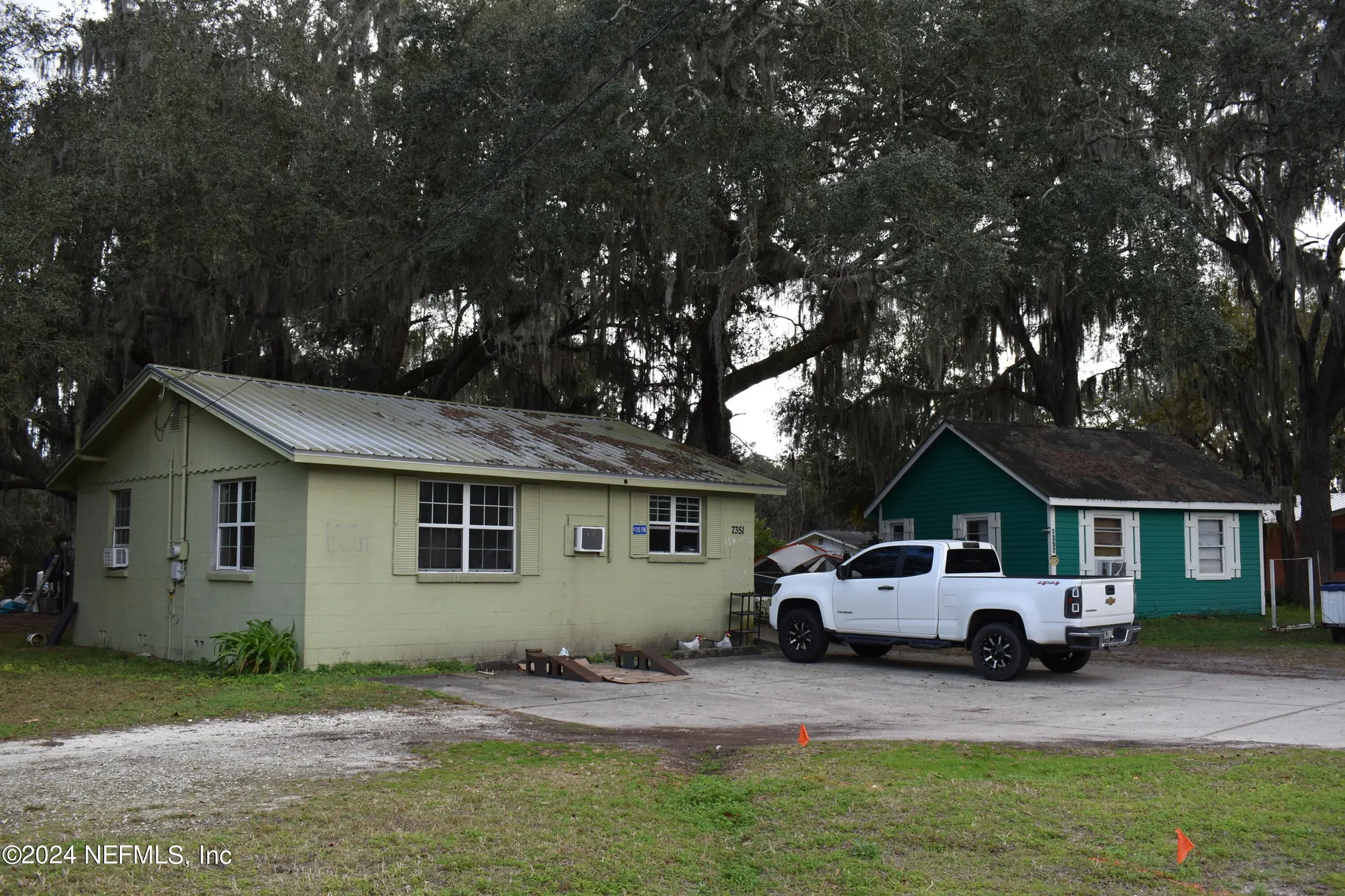 7351 -7353 Crill Avenue Palatka FL 32177