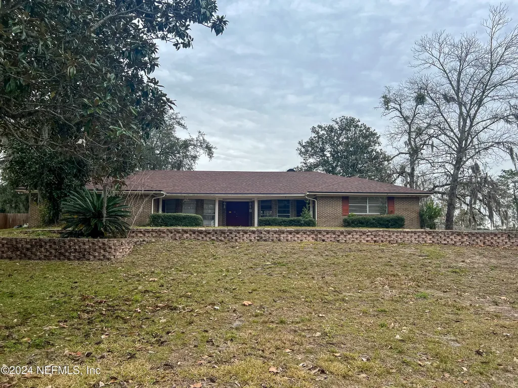 2002 Epsilon Court Orange Park FL 32073