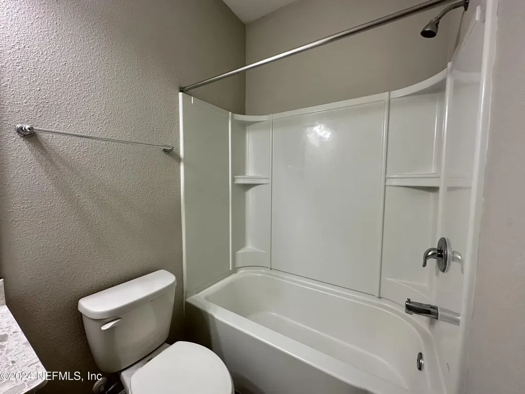 127 Granite City Avenue St Johns FL 32259
