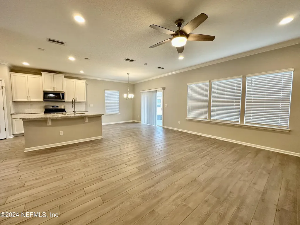 127 Granite City Avenue St Johns FL 32259